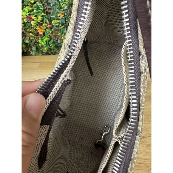 Dooney & Bourke Small Signature Shoulder Bag Tan Brown Beige Purse Hobo Mini GUC - Picture 9 of 13